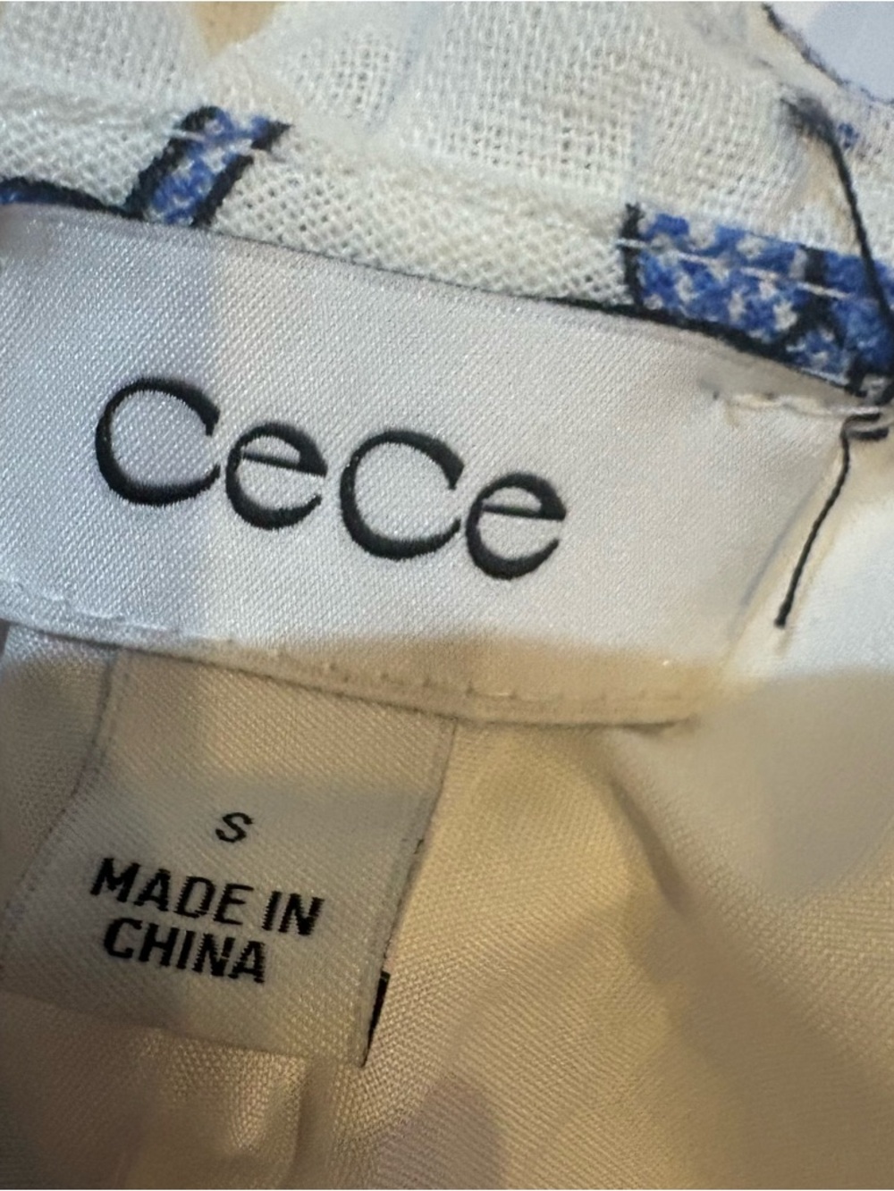 CeCe Blue & White linen blended Floral Tiered Mini Dress size S - Picture 10 of 11